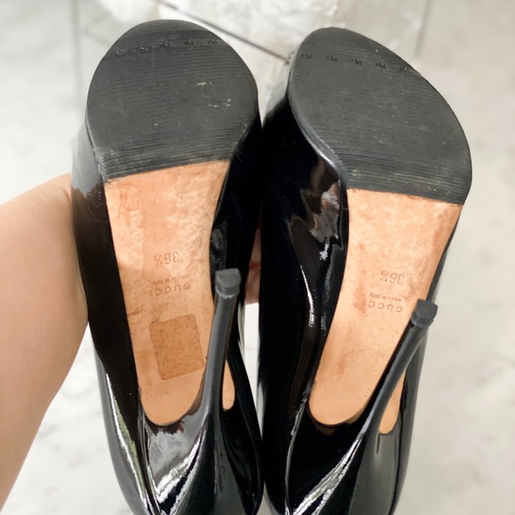 Gucci Black Patent Leather Peep Toe Pumps - Picture 4 of 4